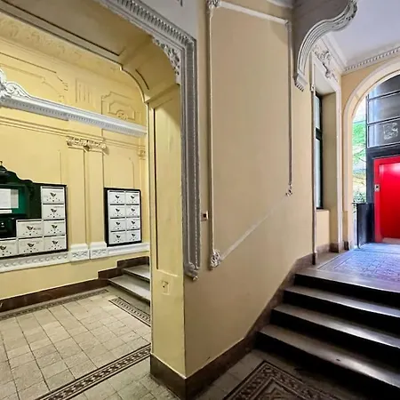 Apartament Edna With Balcony *