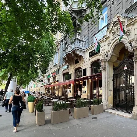 公寓 Edna With Balcony 布达佩斯