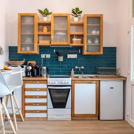 Edna With Balcony Appartamento Budapest